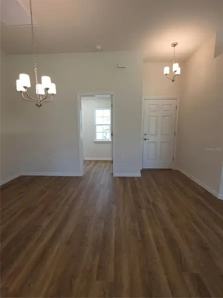 Spacious, unfurnished interior of a new home in , Citrus Springs (Image 24).