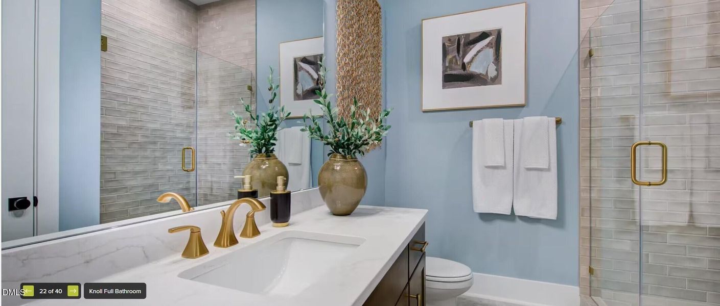 knoll full bath first floor