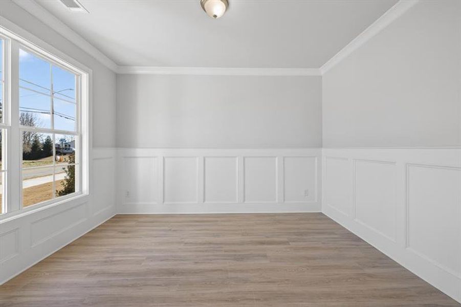 Spacious, unfurnished interior of a new home in Hemingway, Flowery Branch (Image 32).