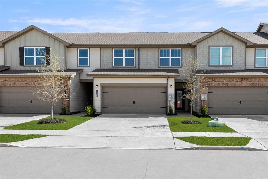 02. 1500 Lake Alpine - Front