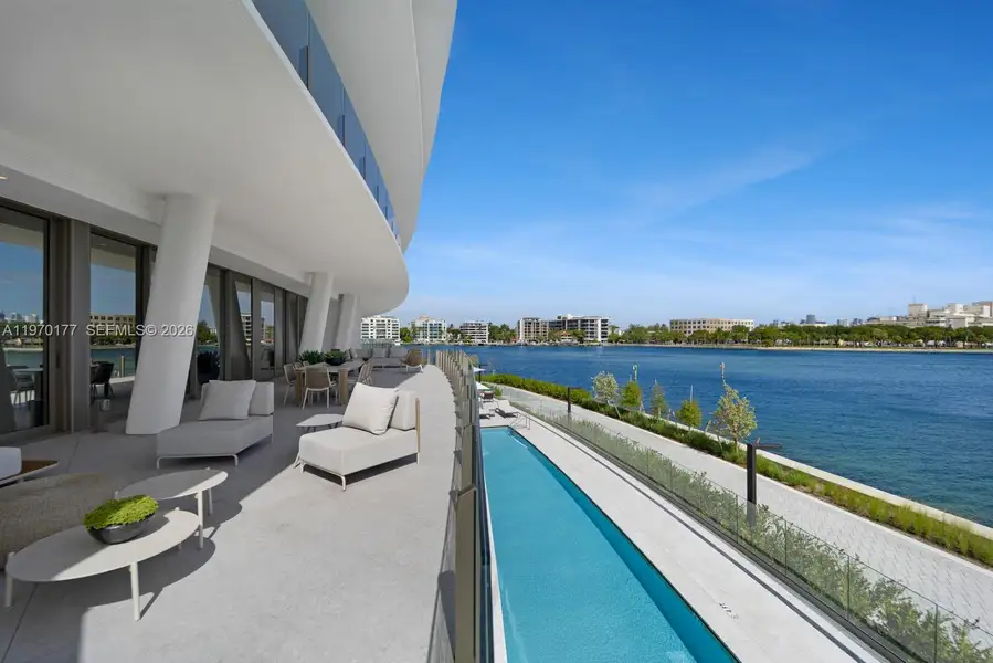 Condo located in Miami, FL showcasing its design and architecture (Image 24).