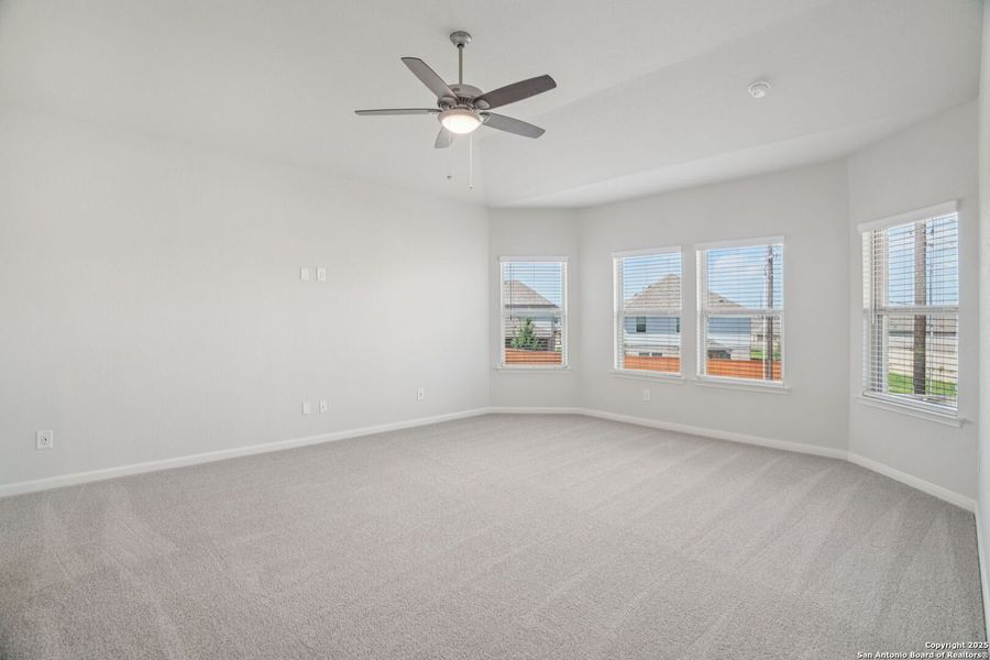 Spacious, unfurnished interior of a new home in Arcadia Ridge - Premier Series, San Antonio (Image 33). Spacious, unfurnished interior of a new home in Arcadia Ridge - Premier Series, San Antonio (Image 33).