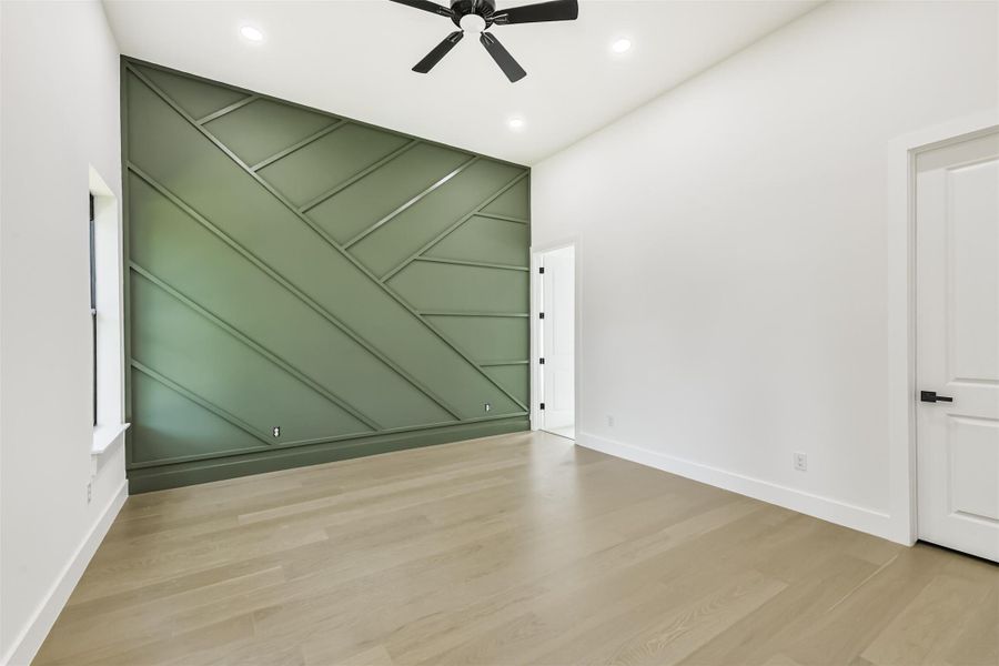 Spacious, unfurnished interior of a new home in , Houston (Image 18).