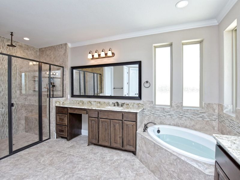 Representative furnished interior of a home built from the San Simeon I by Giddens Homes in Clearwater Ranch, Liberty Hill (Image 266).