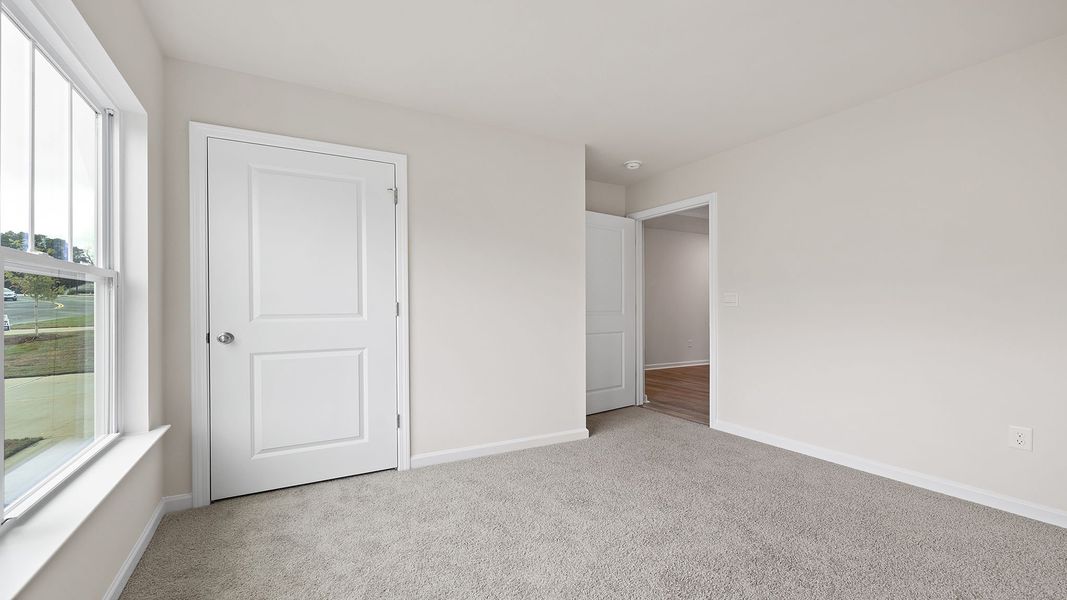 Spacious, unfurnished interior of a new home in Harrier Point, Woodruff (Image 15).