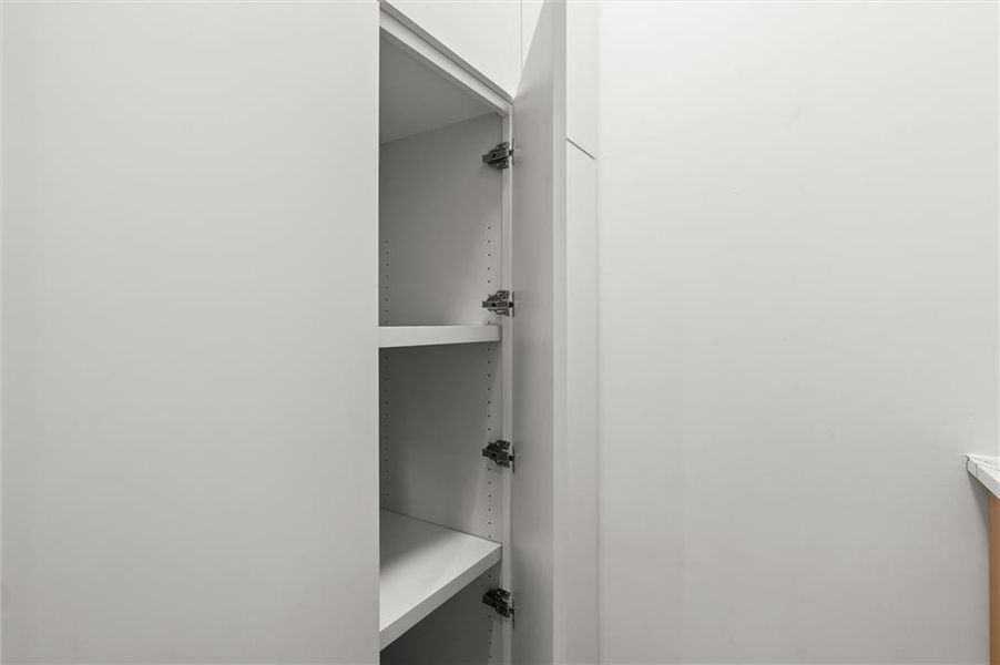 Close-up of interior finishes inside a home in , Atlanta (Image 23). Close-up of interior finishes inside a home in , Atlanta (Image 23).