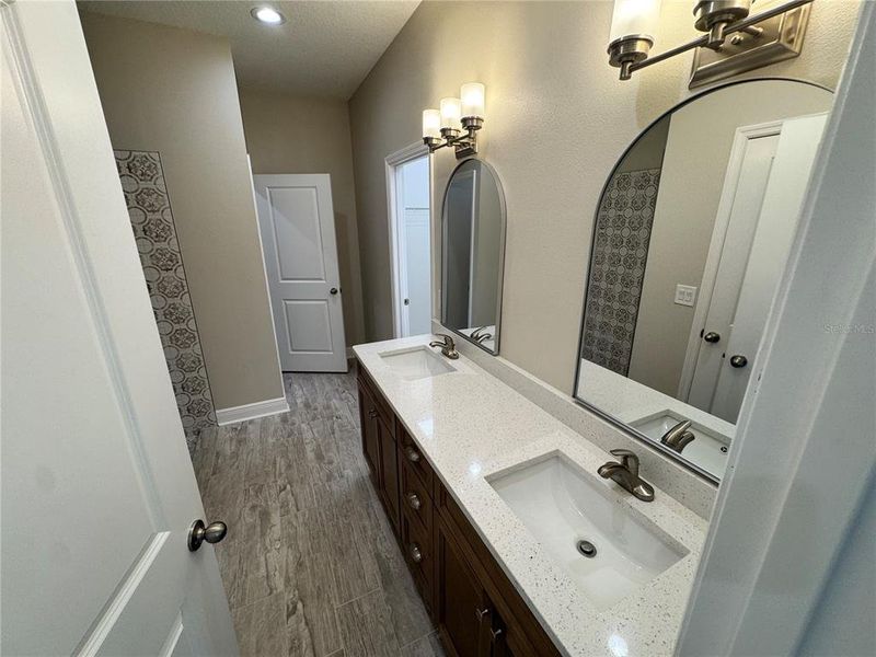 Furnished interior view inside a new home in , Dade City (Image 45).