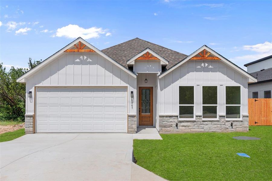 Front exterior of a new home in , Granbury, TX, highlighting curb appeal (Image 9).
