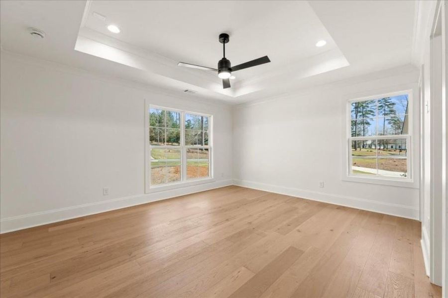 Spacious, unfurnished interior of a new home in , Greensboro (Image 38).