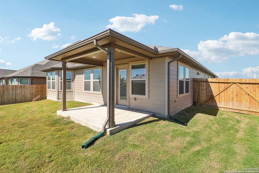 Exterior details and patio area of a home in Legendary Trails - Classic Series, Cibolo (Image 22).