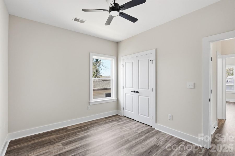 Spacious, unfurnished interior of a new home in , Concord (Image 32).