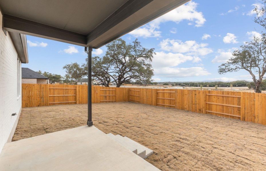 Exterior details and patio area of a home in Woodside, Georgetown (Image 4).