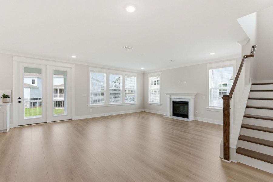 Spacious, unfurnished interior of a new home in Liberty Hill Farm, Mount Pleasant (Image 34).