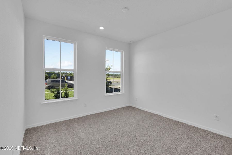 Spacious, unfurnished interior of a new home in Del Webb Saint Johns, St. Johns (Image 11).