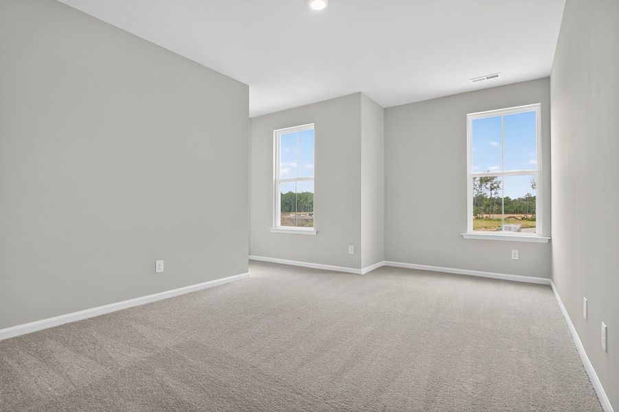 Spacious, unfurnished interior of a new home in Grand Park, Leland (Image 20).