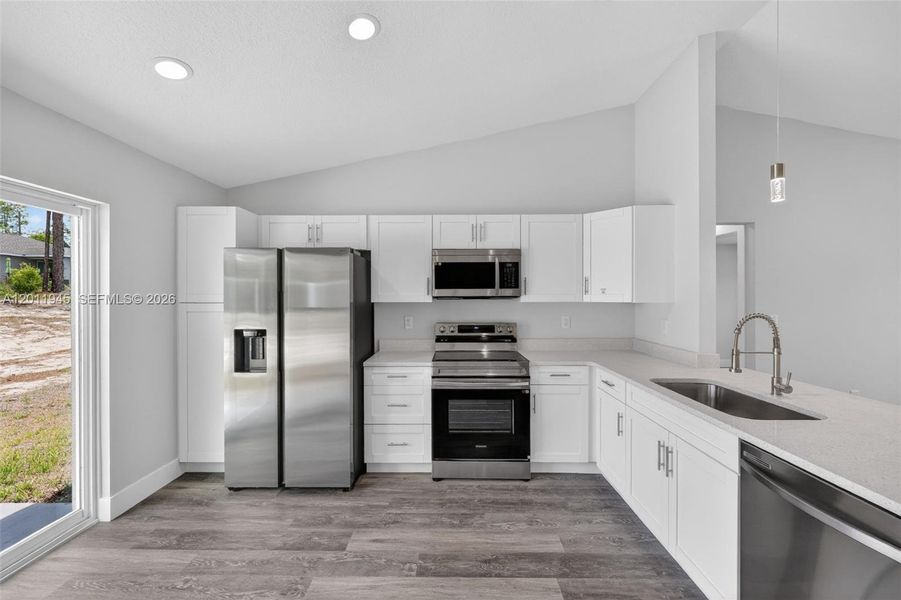 Furnished interior view inside a new home in , Ocala (Image 7).