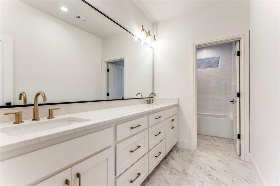Furnished interior view inside a new home in , Fort Worth (Image 18).