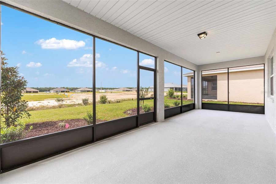 Exterior details and patio area of a home in , Ocala (Image 17).