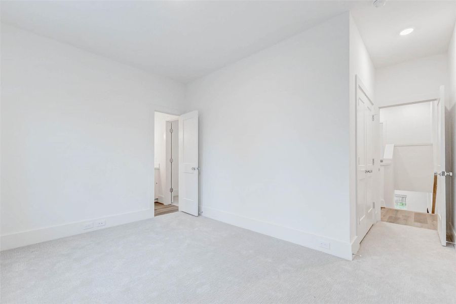 Spacious, unfurnished interior of a new home in , Houston (Image 19). Spacious, unfurnished interior of a new home in , Houston (Image 19).
