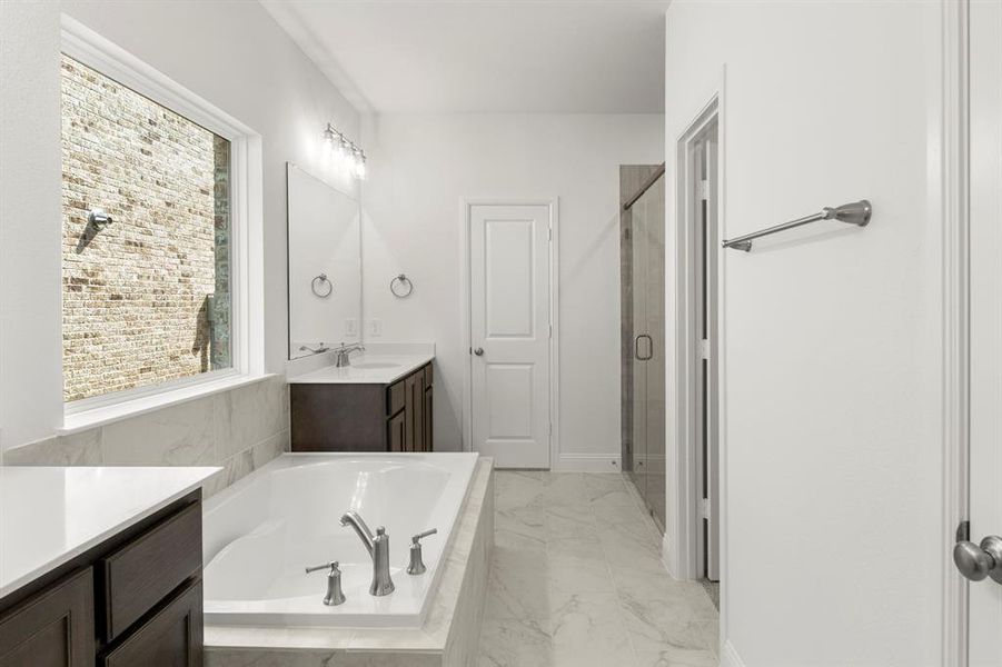 15. 5705 Burford - Bath