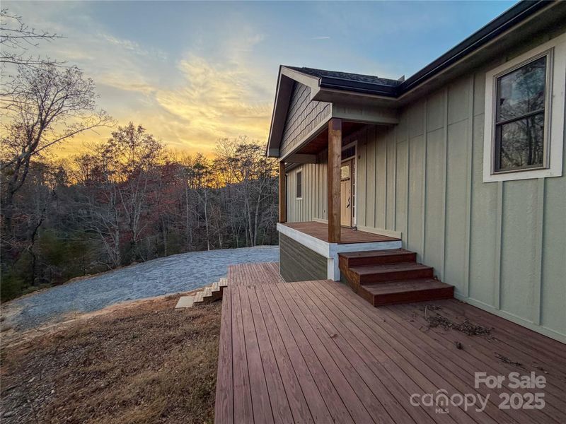 Exterior details and patio area of a home in , Lake Lure (Image 9).