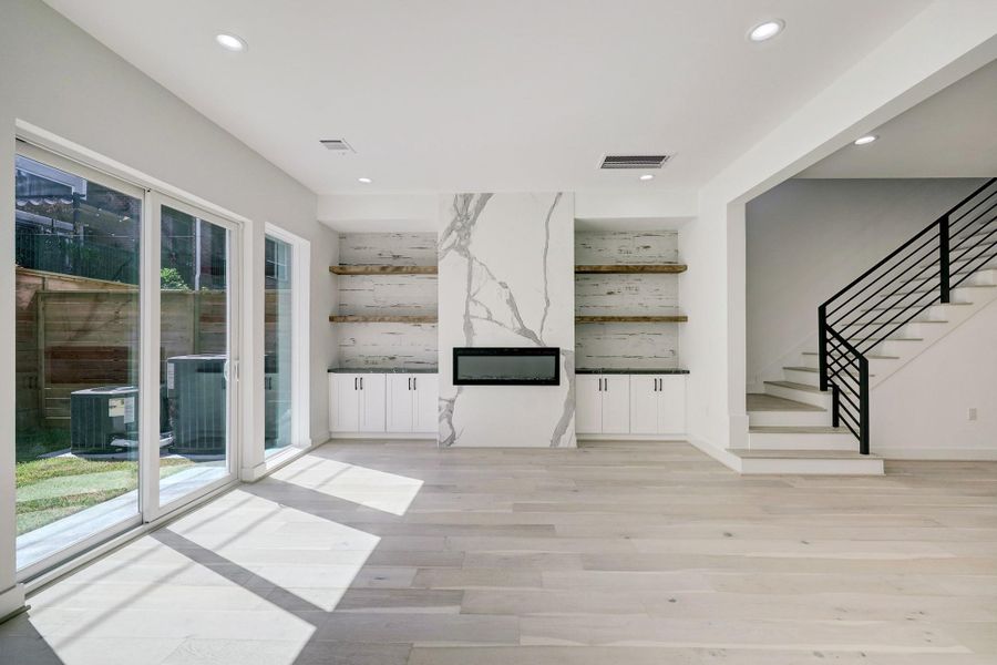 Image 16 of a home in . Image 16 of a home in .