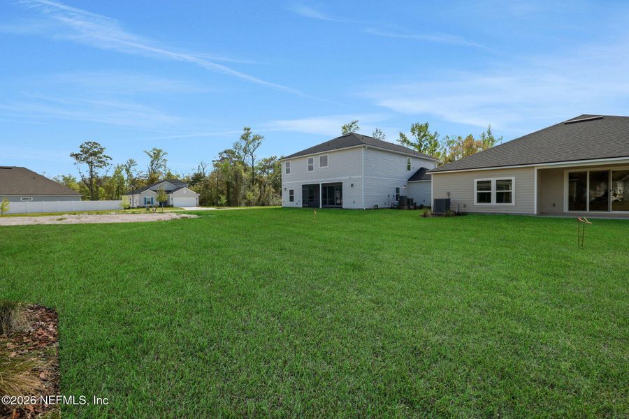 Exterior details and patio area of a home in Jennings Farm, Middleburg (Image 3).