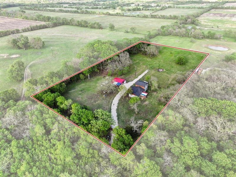 Community amenities in , Savoy (Image 36). Community amenities in , Savoy (Image 36).