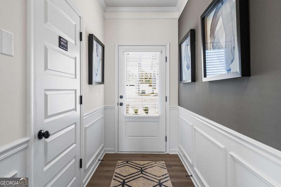 Image 30 of a home in Glendale Towns.