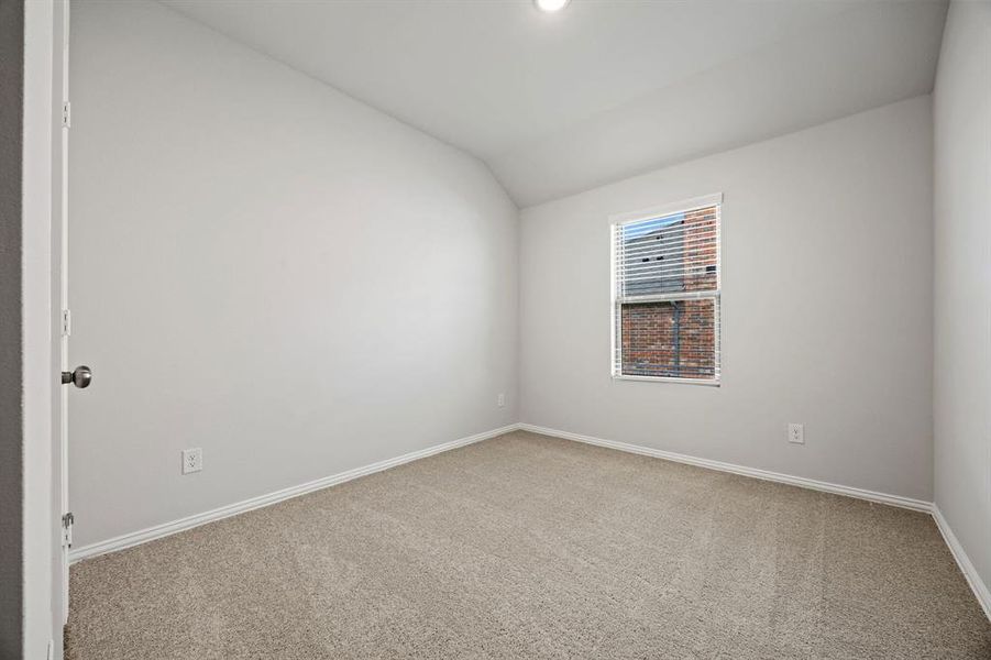 18-web-or-mls-509-hickory-rdg-dr