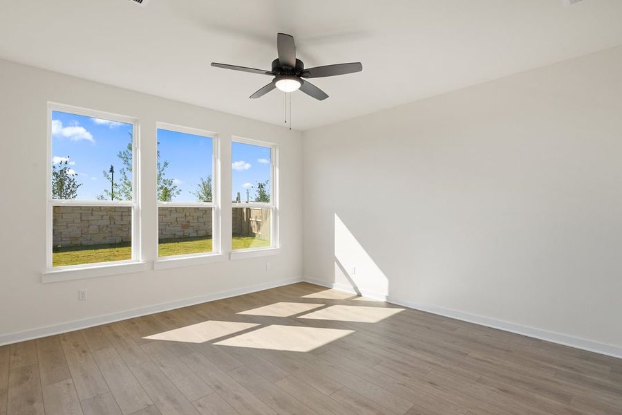Spacious, unfurnished interior of a new home in Flora, Hutto (Image 30).