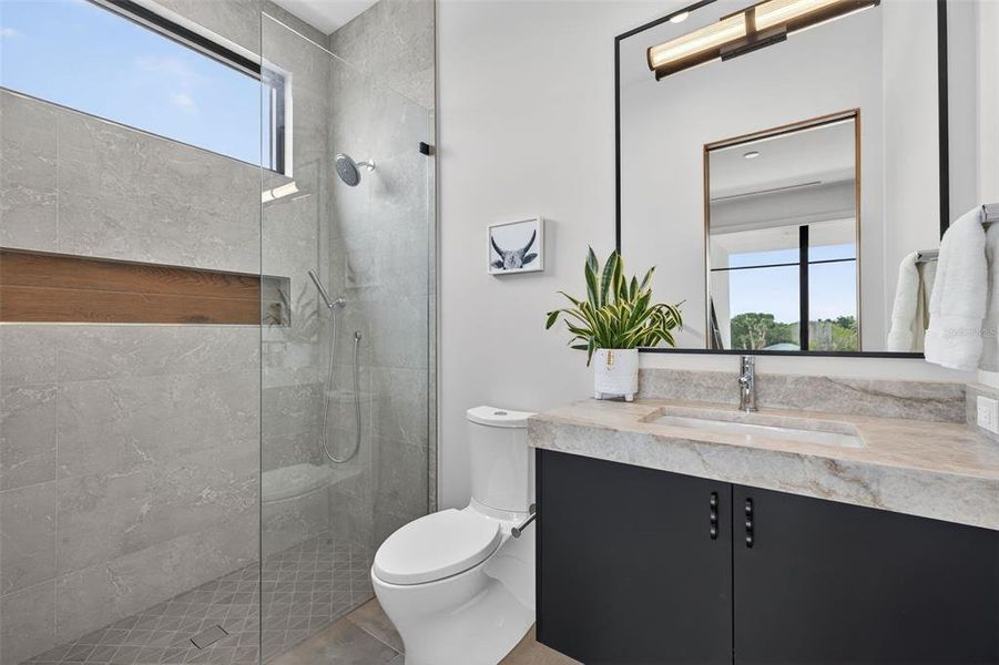 Furnished interior view inside a new home in , St. Petersburg (Image 51).