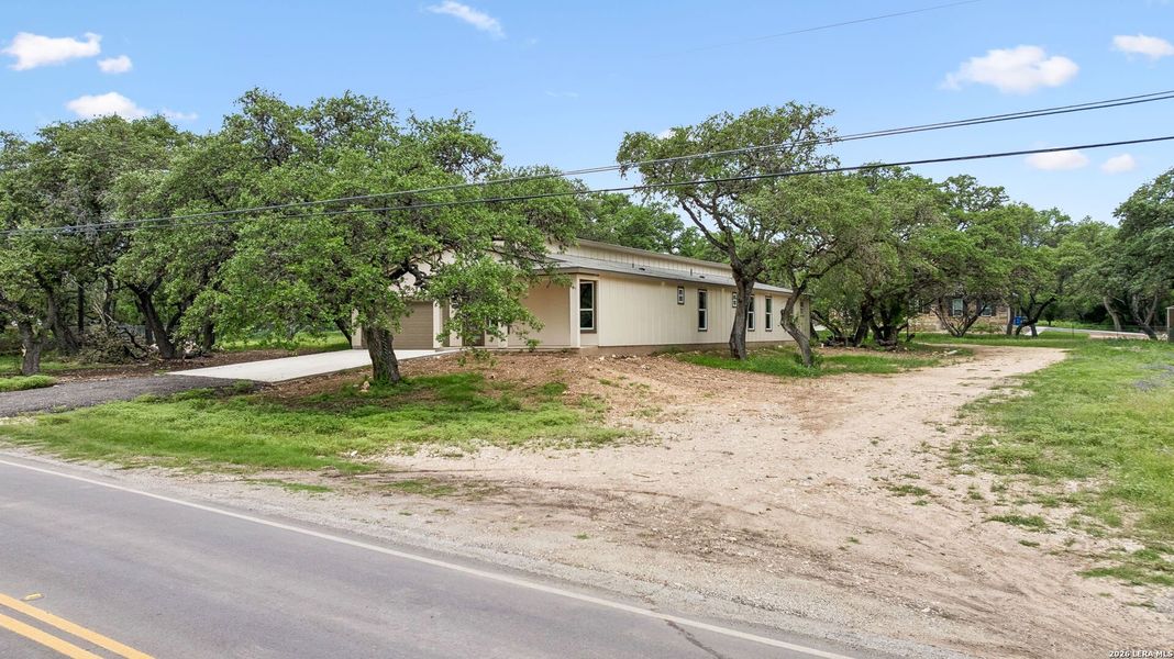 Natural landscape and outdoor views near  in San Antonio (Image 33).
