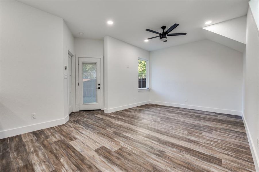 Spacious, unfurnished interior of a new home in , Gainesville (Image 17). Spacious, unfurnished interior of a new home in , Gainesville (Image 17).
