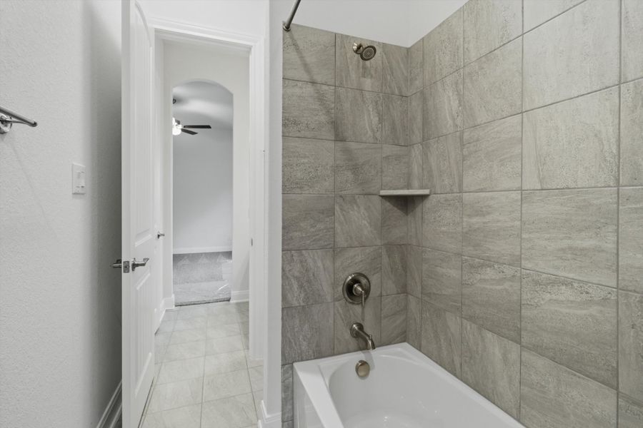 Furnished interior view inside a new home in Johnson Ranch, Bulverde (Image 14). Furnished interior view inside a new home in Johnson Ranch, Bulverde (Image 14).