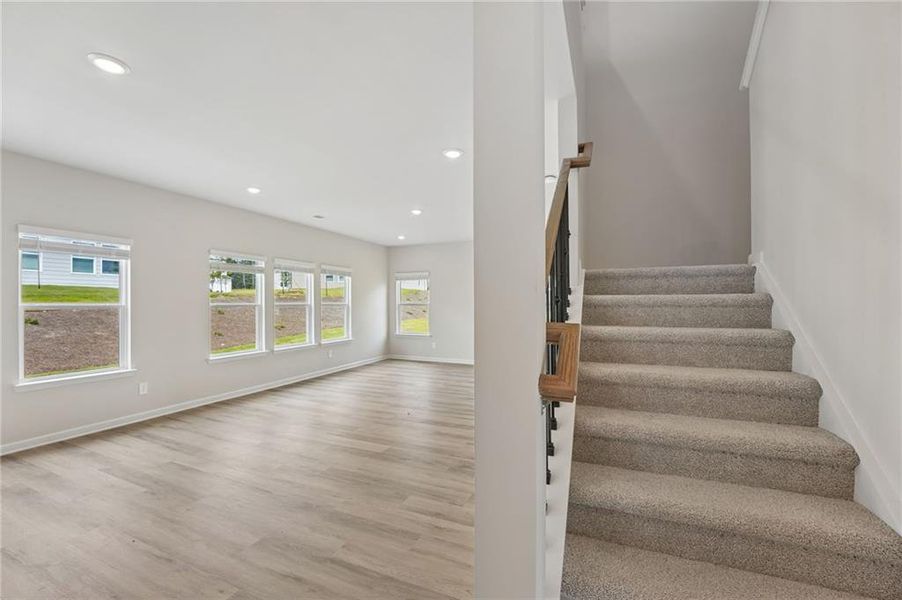 Spacious, unfurnished interior of a new home in Northwoods at Mirror Lake, Villa Rica (Image 34).