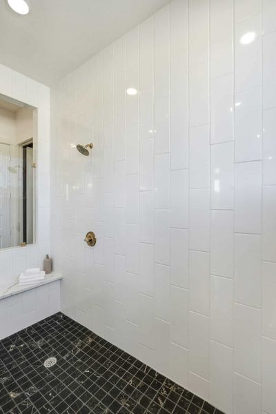 Image 60 of a home in Prominence.