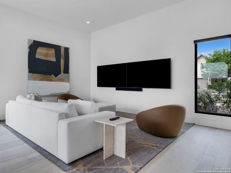 Furnished interior view inside a new home in , Boerne (Image 35).