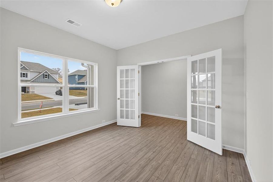 Spacious, unfurnished interior of a new home in Roxeywood Park, Winder (Image 27). Spacious, unfurnished interior of a new home in Roxeywood Park, Winder (Image 27).