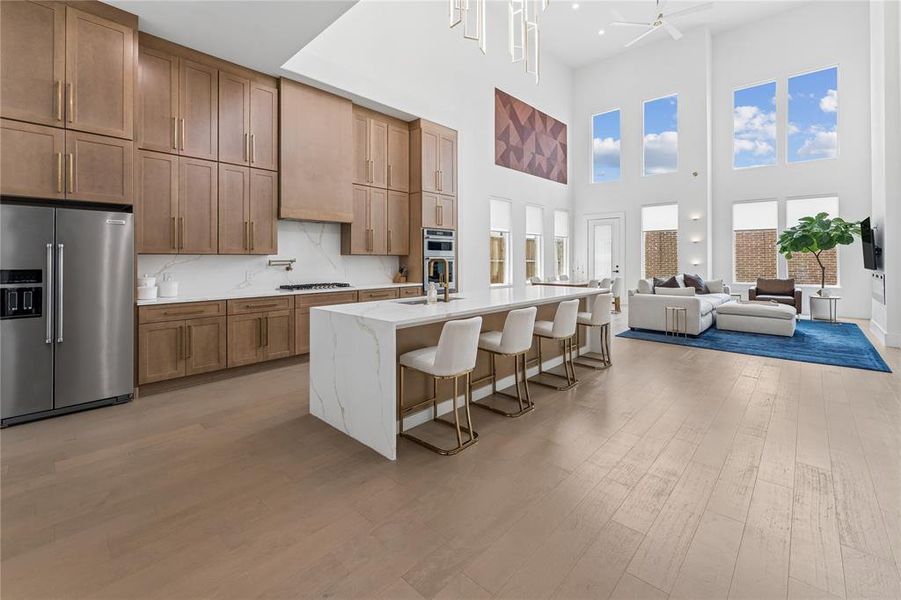 Spacious Kitchen with large island Spacious Kitchen with large island