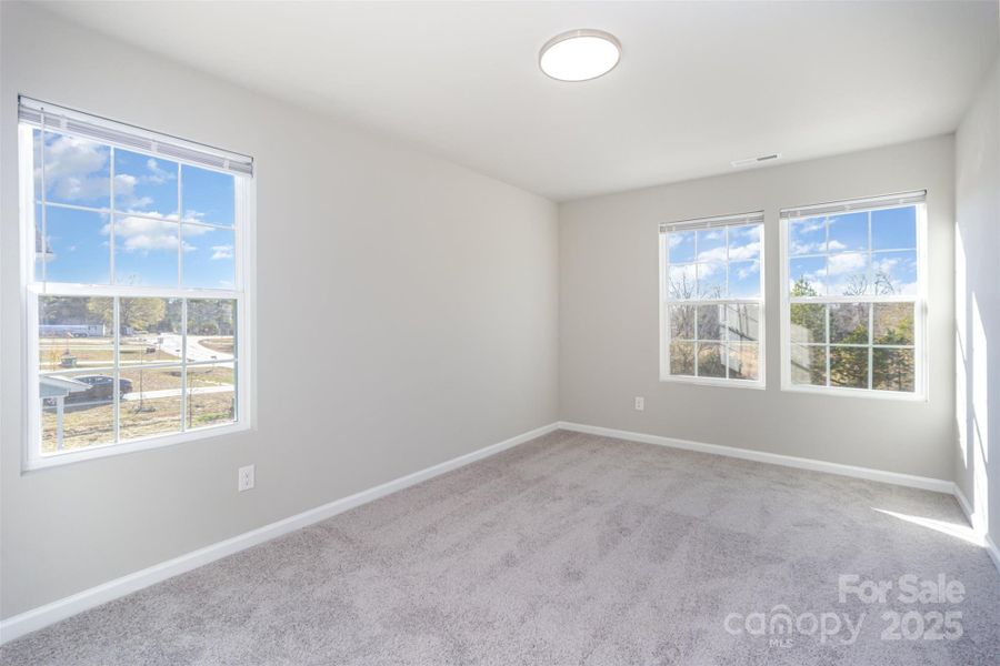 Bedroom 2- plenty of natual light Bedroom 2- plenty of natual light