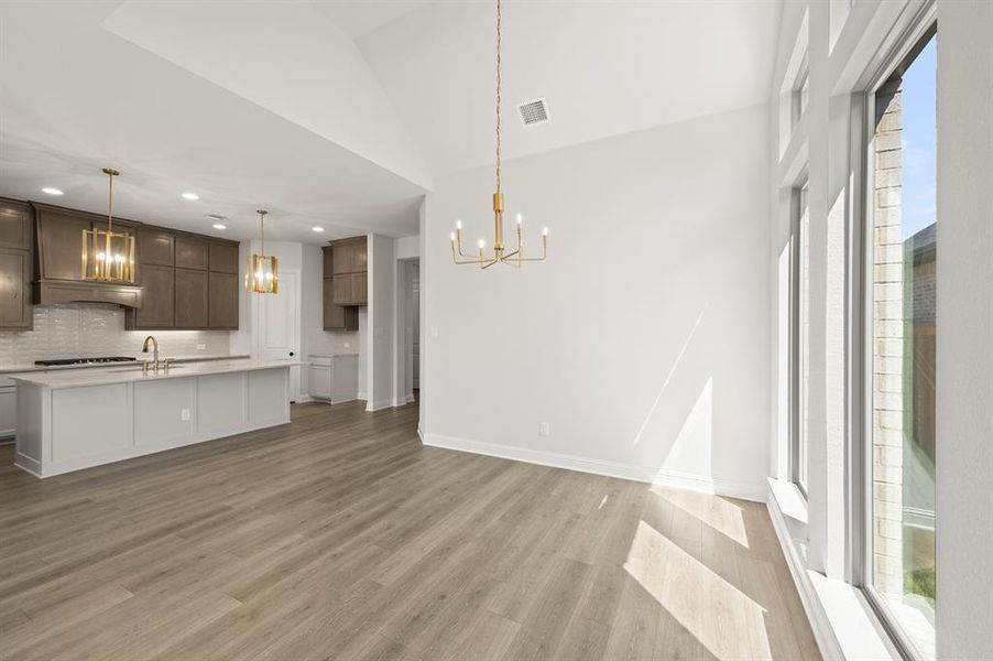 1869 Rough Ridge- Dining-2