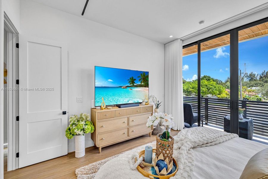 Furnished interior view inside a new home in , Miami (Image 37).