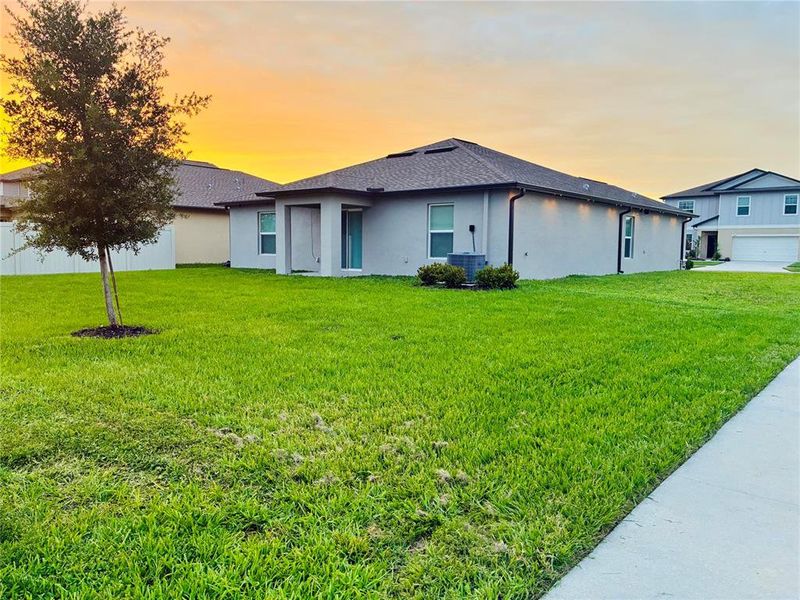 Exterior details and patio area of a home in Two Rivers, Zephyrhills (Image 25).