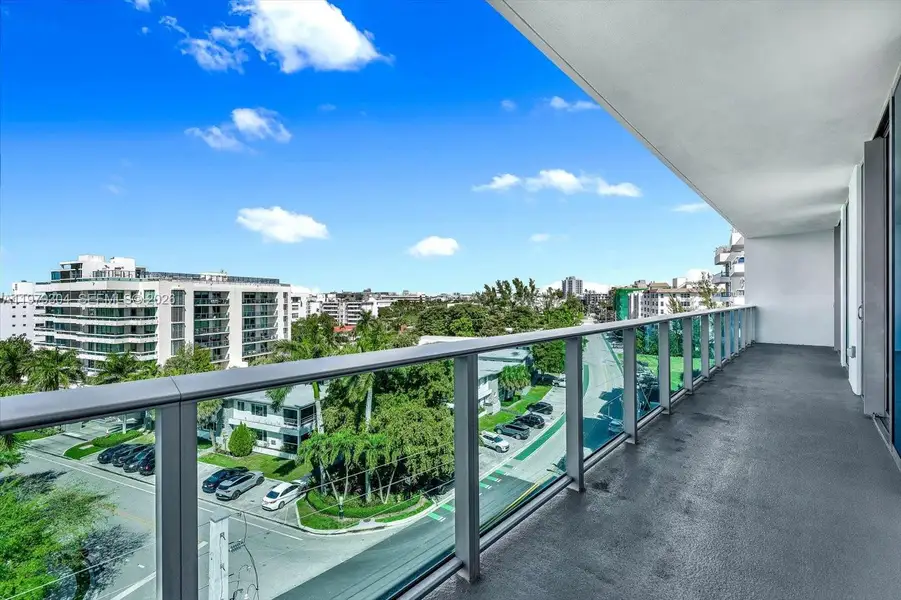 Condo located in Bay Harbor Islands, FL showcasing its design and architecture (Image 3).