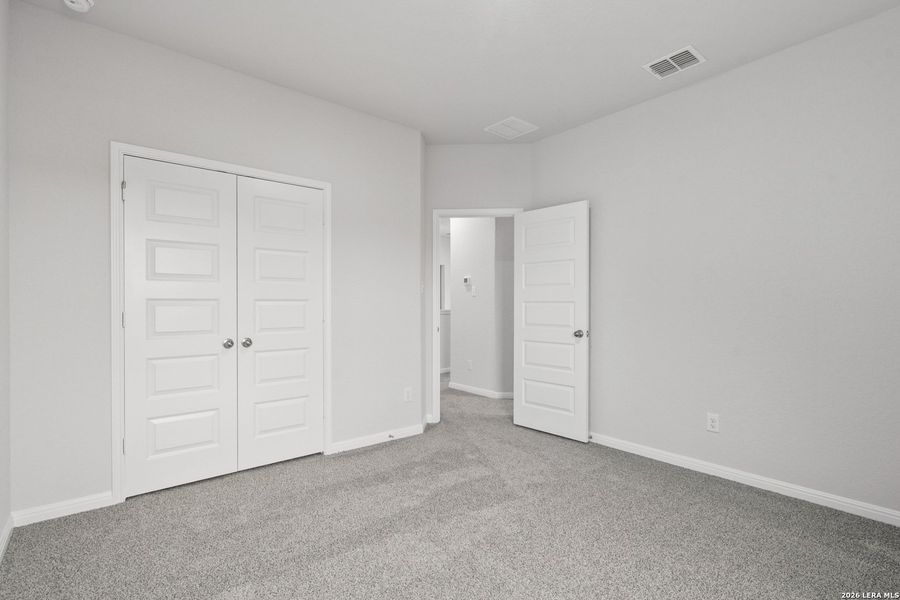 Spacious, unfurnished interior of a new home in Melissa Ranch, San Antonio (Image 20). Spacious, unfurnished interior of a new home in Melissa Ranch, San Antonio (Image 20).
