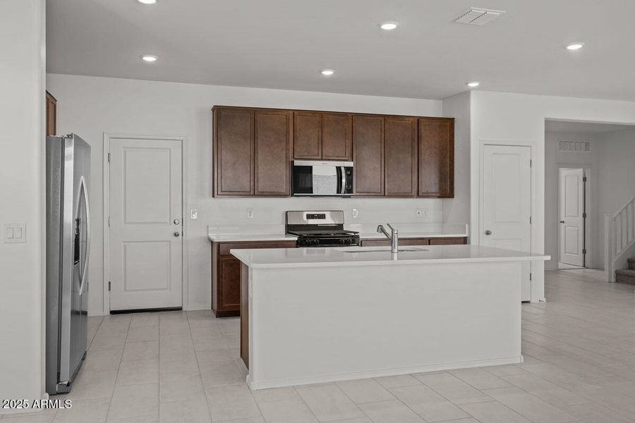 KBPHX_MIR_DesertOasis-Lot160_6337_1-1200