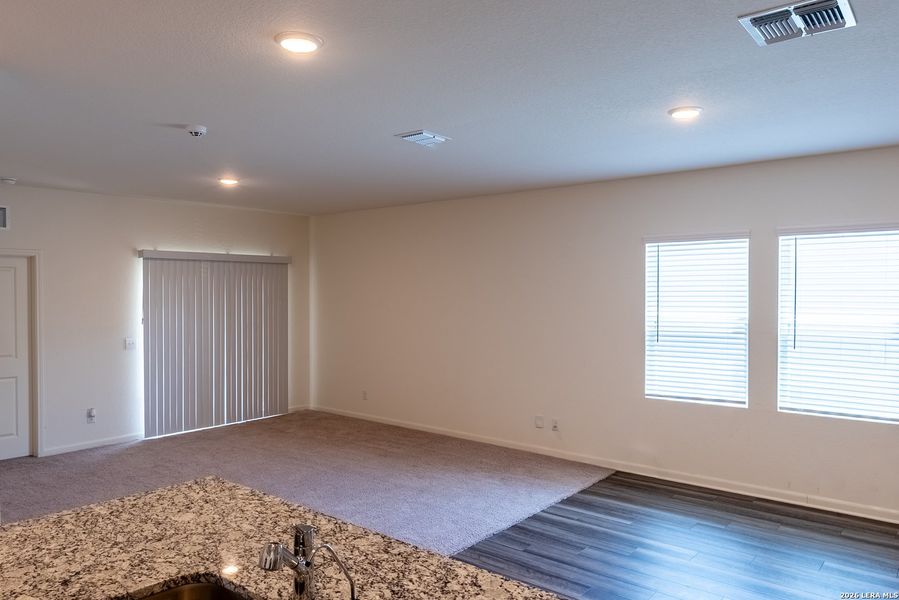 Spacious, unfurnished interior of a new home in Trails at Culebra, San Antonio (Image 17).