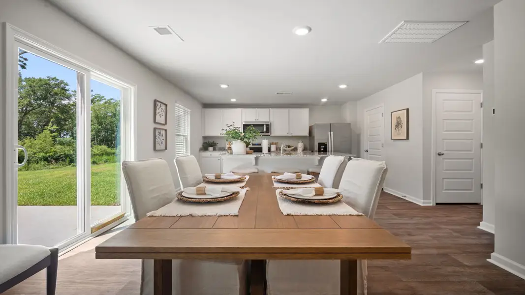Furnished interior view inside a new home in Holly Oaks, Statesboro (Image 13).