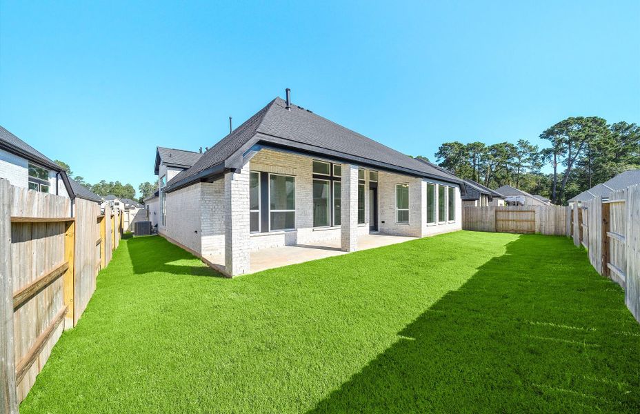 Exterior details and patio area of a home in , Magnolia (Image 22).